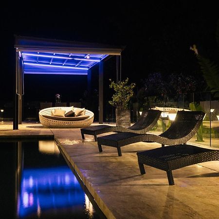 Villa Obsidian, With Staff, Sea View And Walk To Choeng Mon Beach Εξωτερικό φωτογραφία